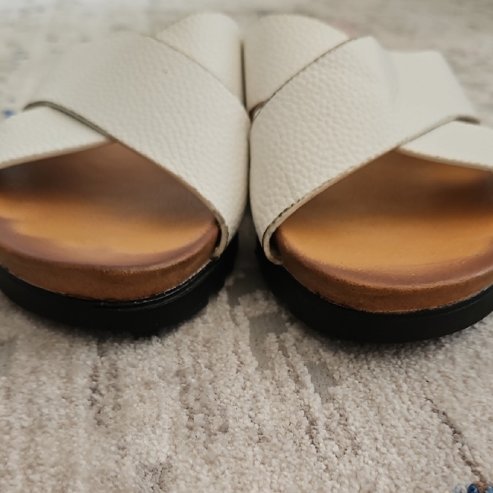 White Minimalist Sandals with Wide Straps - Picture 6 of 6